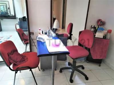 VENTA DE NEGOCIO A PIE DE CALLE, CON EXCELENTE UBICACIÓN COMERCIAL - 8