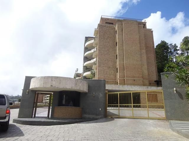 Apartamento (1 Nivel) en Venta en Los Naranjos del Cafetal, Distrito Metropolitano - 2