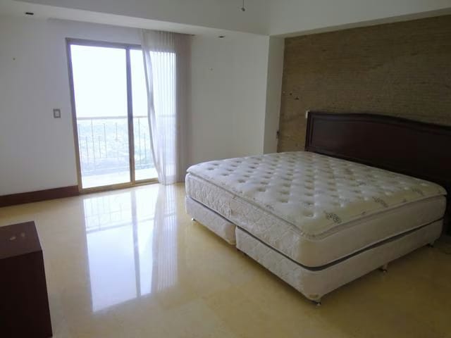 Apartamento (1 Nivel) en Venta en Los Naranjos del Cafetal, Distrito Metropolitano - 13