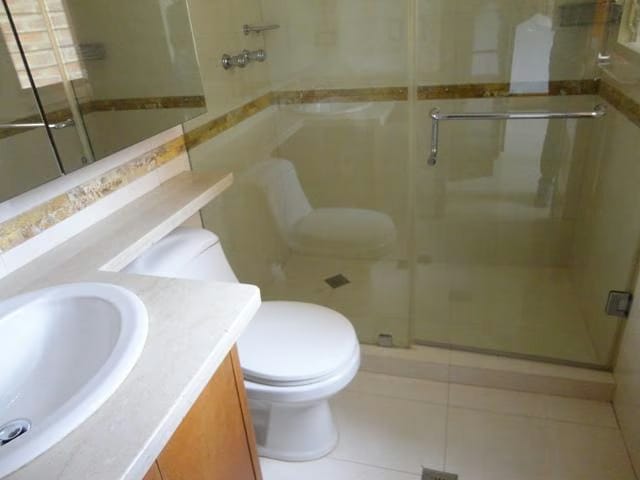 Apartamento (1 Nivel) en Venta en Los Naranjos del Cafetal, Distrito Metropolitano - 19