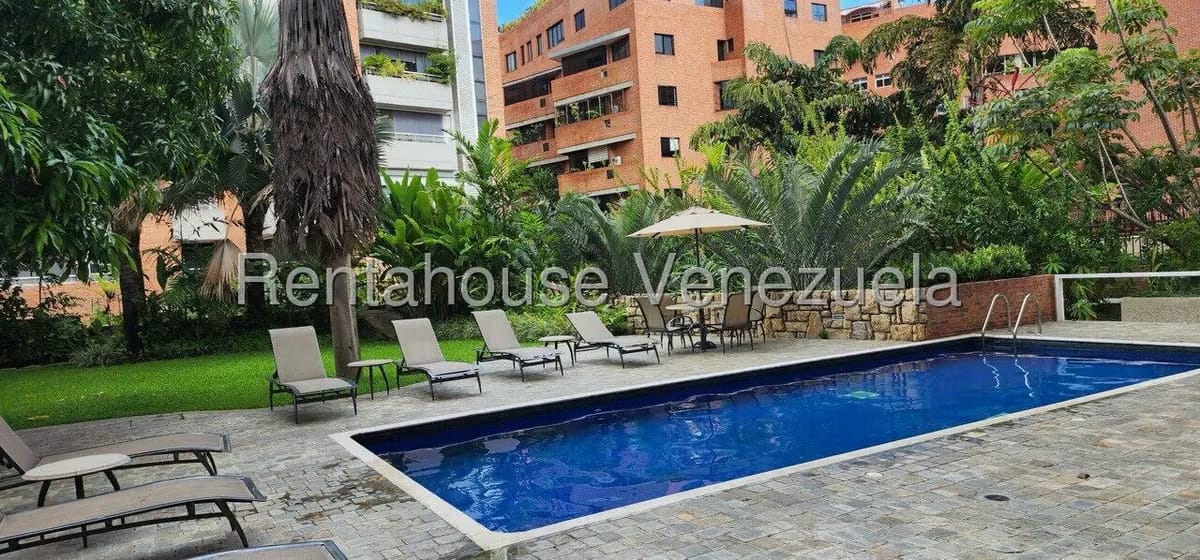 Apartamento (1 Nivel) en Alquiler en Campo Alegre, Distrito Metropolitano - 15