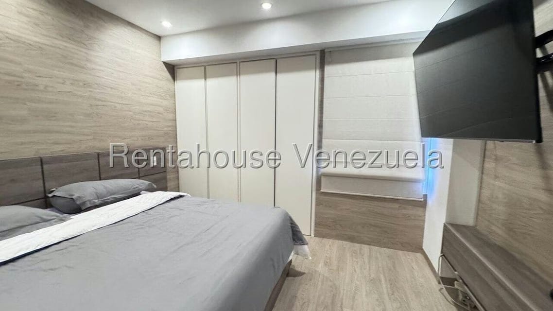 Apartamento (1 Nivel) en Alquiler en Campo Alegre, Distrito Metropolitano - 9