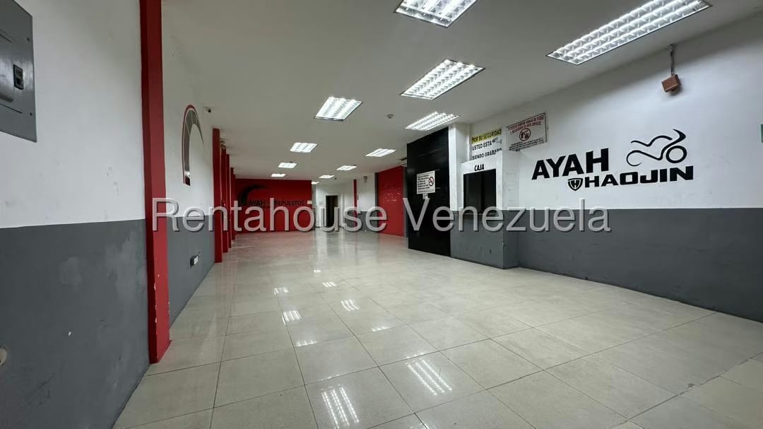 Comercial (Local Comercial) en Venta en Catia, Distrito Metropolitano