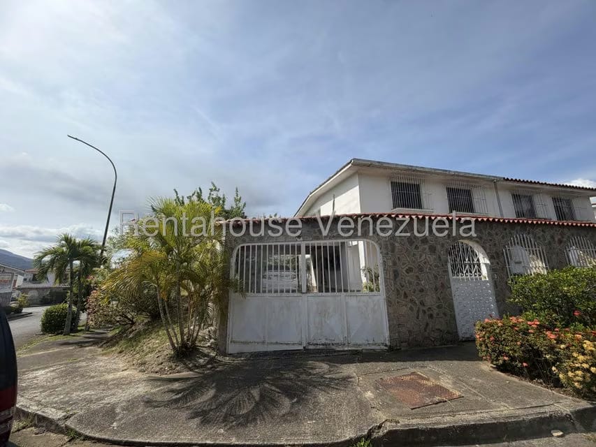 Casa (Duplex) en Venta en Villa Heroica, Miranda