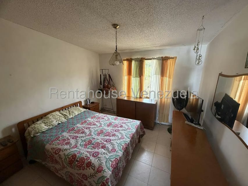 Casa (Duplex) en Venta en Villa Heroica, Miranda - 22