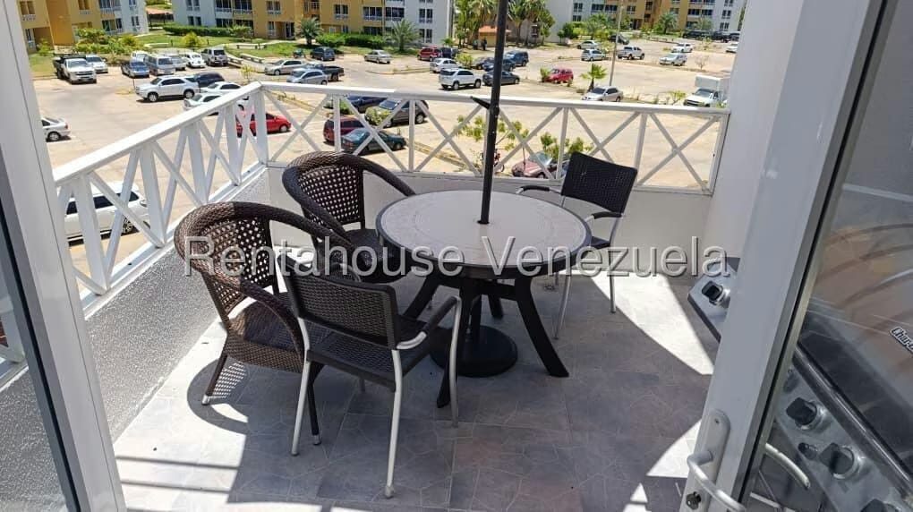 Apartamento (1 Nivel) en Venta en Av Diego Bautista Urbaneja, Anzoategui - 4