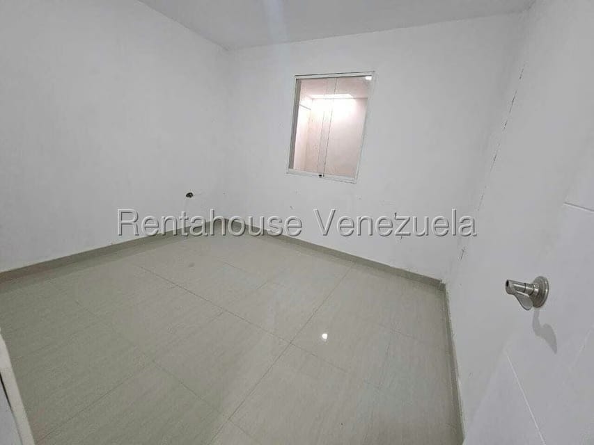 Casa (1 Nivel) en Venta en Centro, Falcon - 18