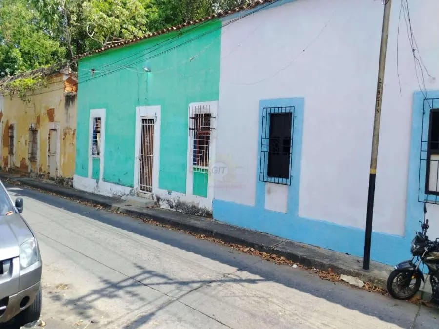 Terreno en Venta en Avenida Bolivar Valencia