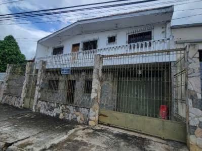 Venta de Casa en Urb. Pocaterra