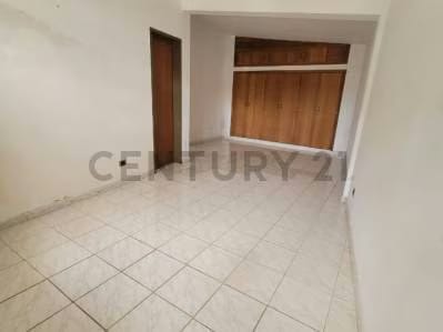 Venta de Casa en Urb. Pocaterra - 9