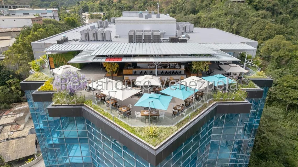 Comercial (Oficina) en Alquiler en Los Naranjos del Cafetal, Distrito Metropolitano