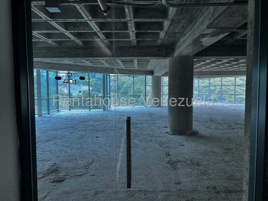 Comercial (Oficina) en Alquiler en Los Naranjos del Cafetal, Distrito Metropolitano - 7