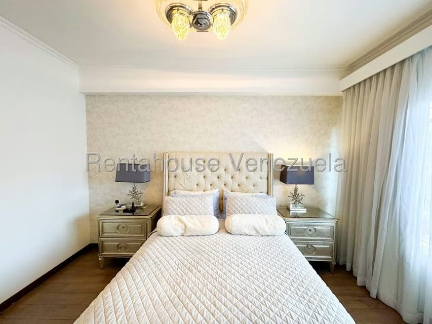 Apartamento (1 Nivel) en Venta en La Castellana, Distrito Metropolitano - 39