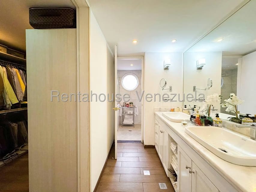 Apartamento (1 Nivel) en Venta en La Castellana, Distrito Metropolitano - 43