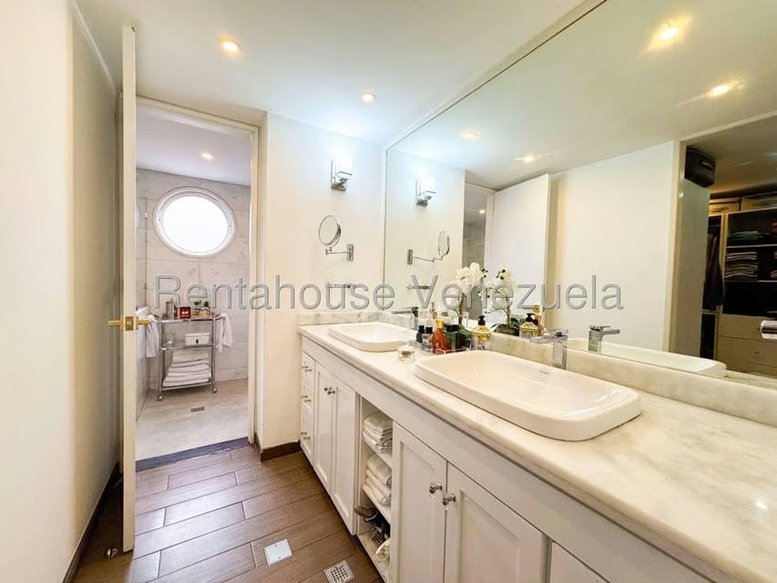 Apartamento (1 Nivel) en Venta en La Castellana, Distrito Metropolitano - 46