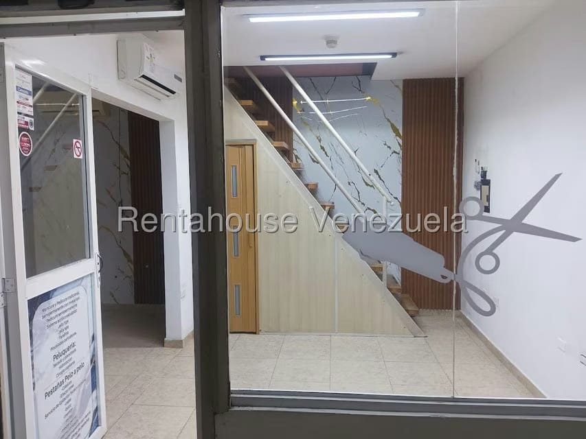 Comercial (Local Comercial) en Venta en El Ingenio, Miranda - 7