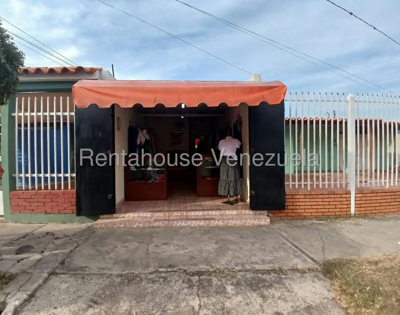 Comercial (Local Comercial) en Alquiler en Las Mercedes, Lara - 4