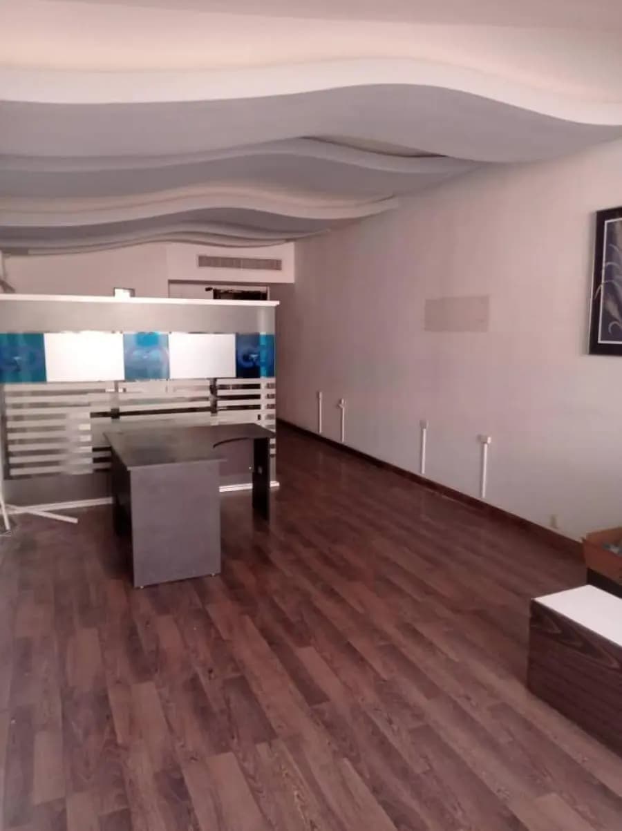 Galpon en Venta en Lechería - 13