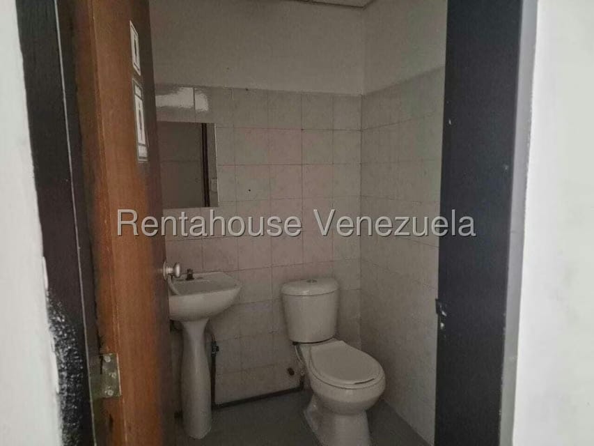 Comercial (Local Comercial) en Alquiler en Zona Industrial, Carabobo - 7