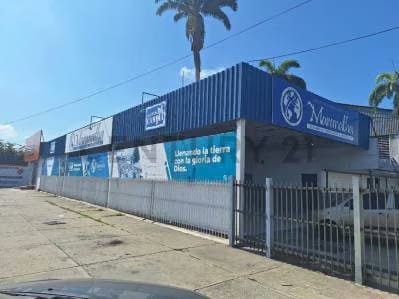 En Venta Terreno total de 9900mts2 - 2