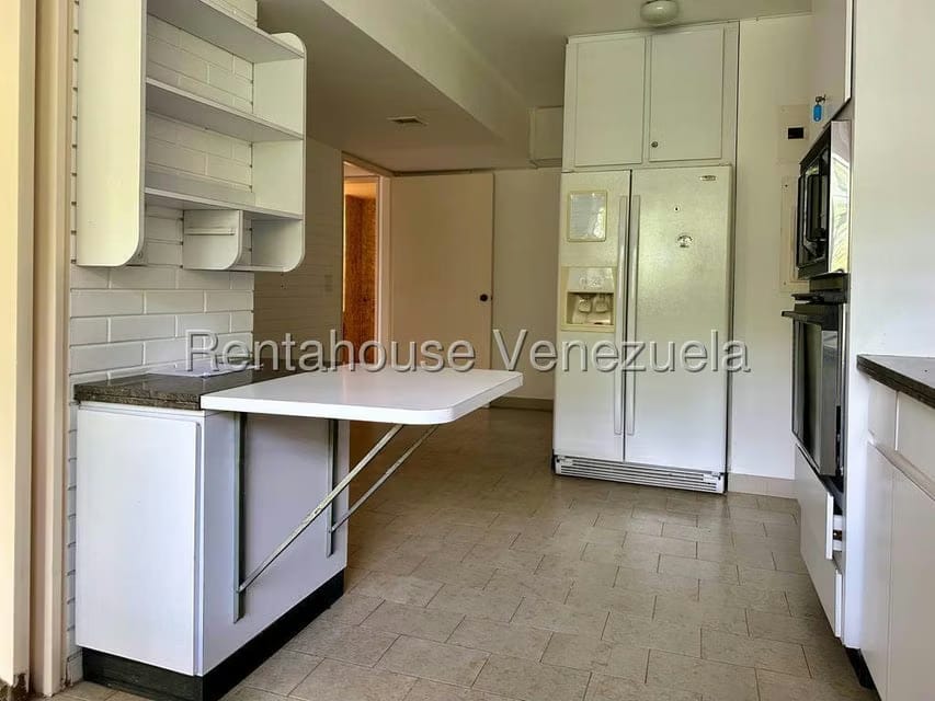 Apartamento (1 Nivel) en Alquiler en La Castellana, Distrito Metropolitano - 5