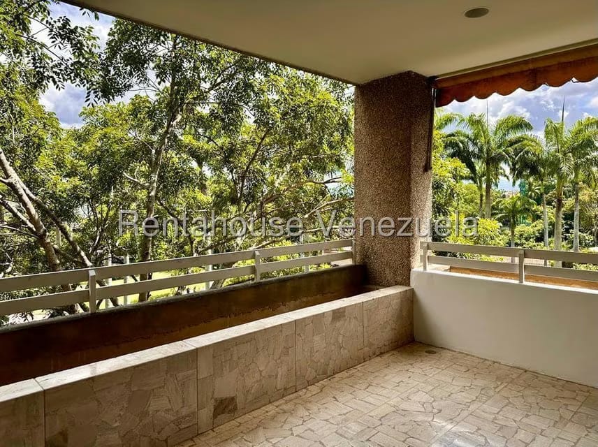 Apartamento (1 Nivel) en Alquiler en La Castellana, Distrito Metropolitano - 10