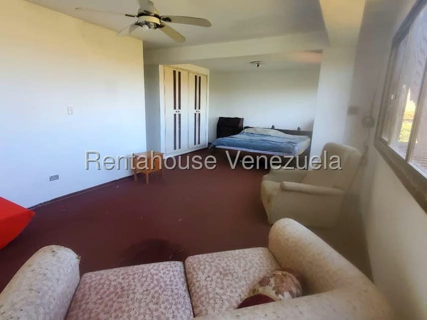 Apartamento (Penthouse) en Venta en Miranda, Distrito Metropolitano - 17