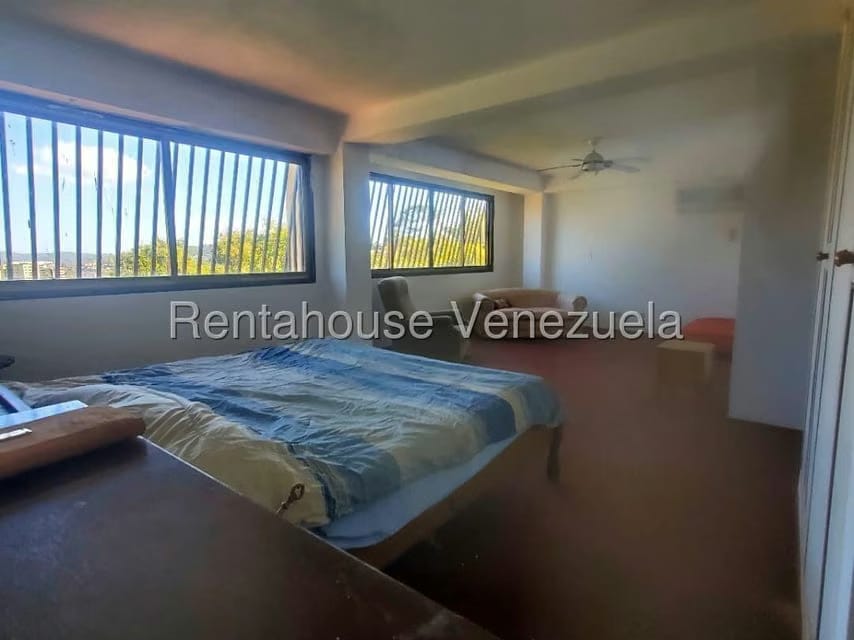 Apartamento (Penthouse) en Venta en Miranda, Distrito Metropolitano - 19