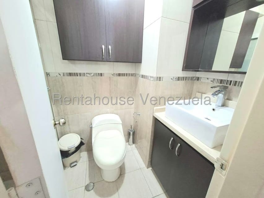 Apartamento (1 Nivel) en Venta en Miravila, Distrito Metropolitano - 12