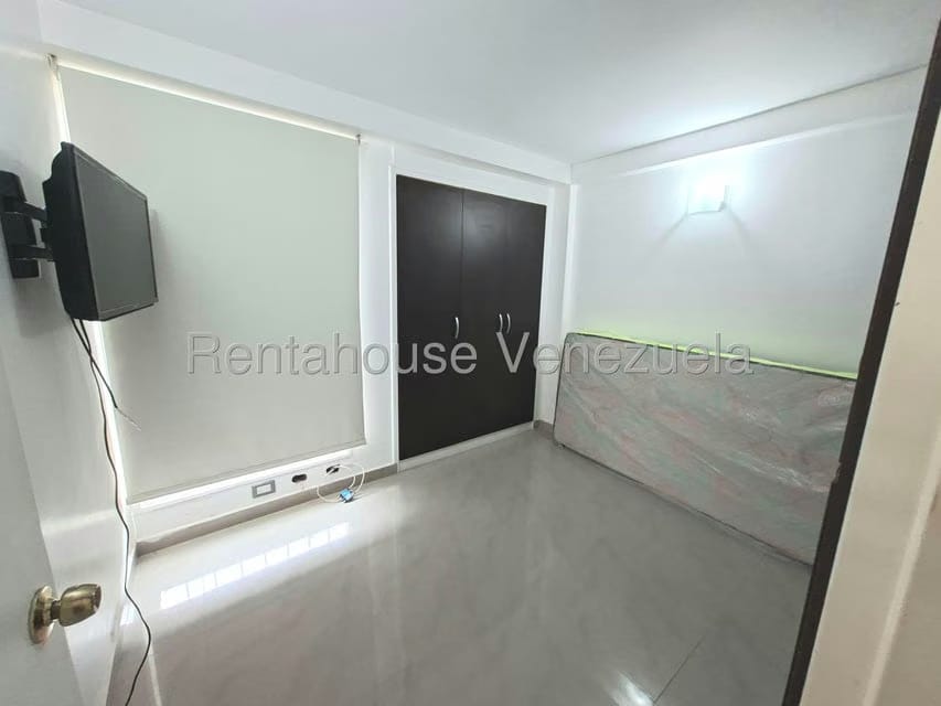 Apartamento (1 Nivel) en Venta en Miravila, Distrito Metropolitano - 10