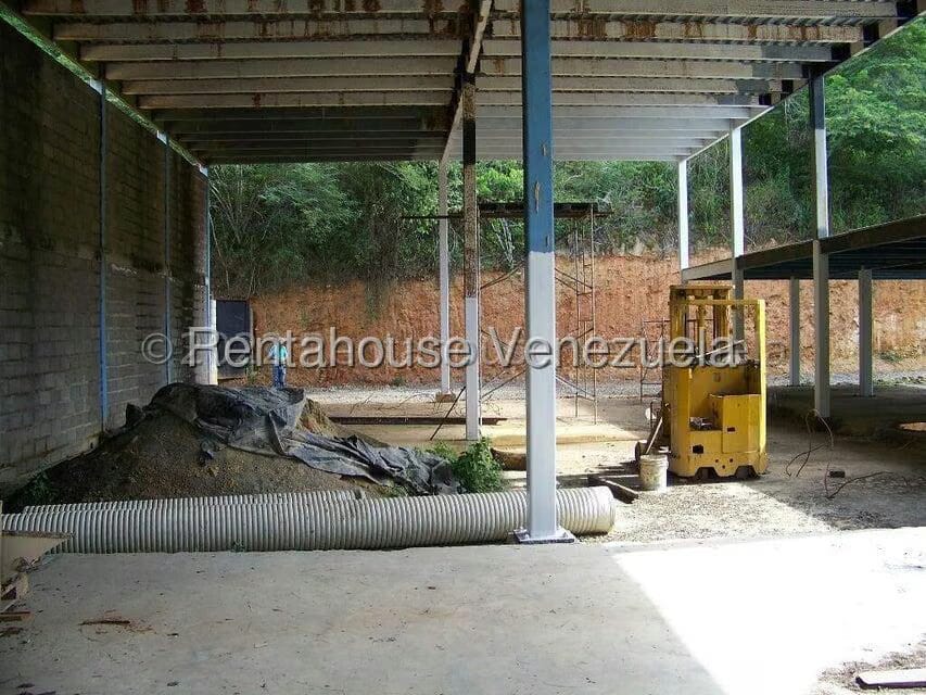 Comercial (Galpon - Deposito) en Venta en Mampote, Miranda - 2
