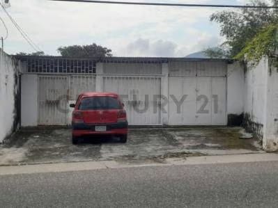 AmplioTerreno con Galpon en venta 750m2 Carvajal estado trujillo - 2