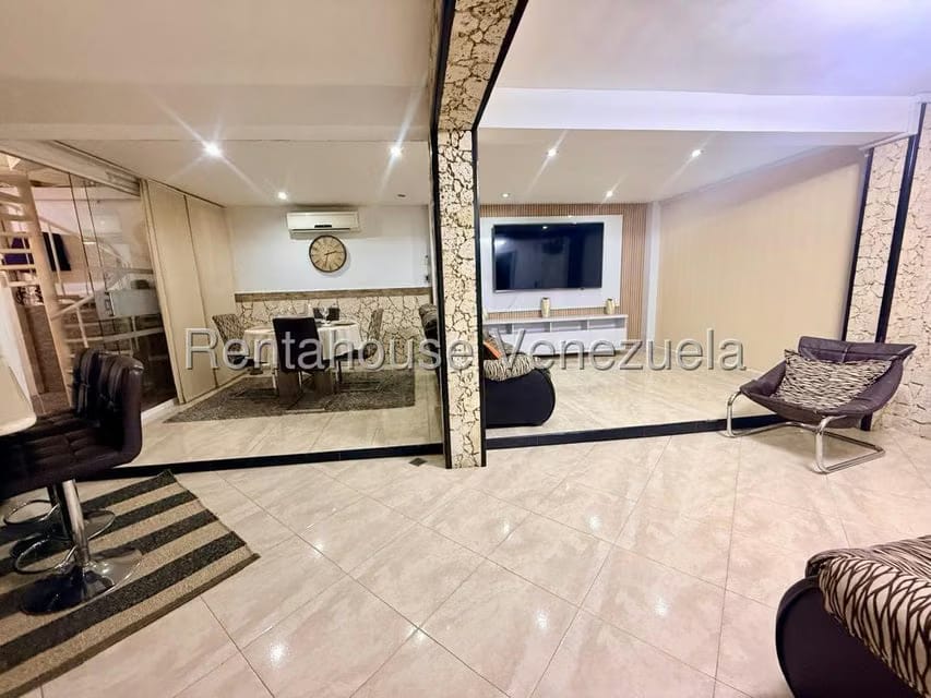 Casa (1 Nivel) en Venta en Villa Roca, Lara - 16