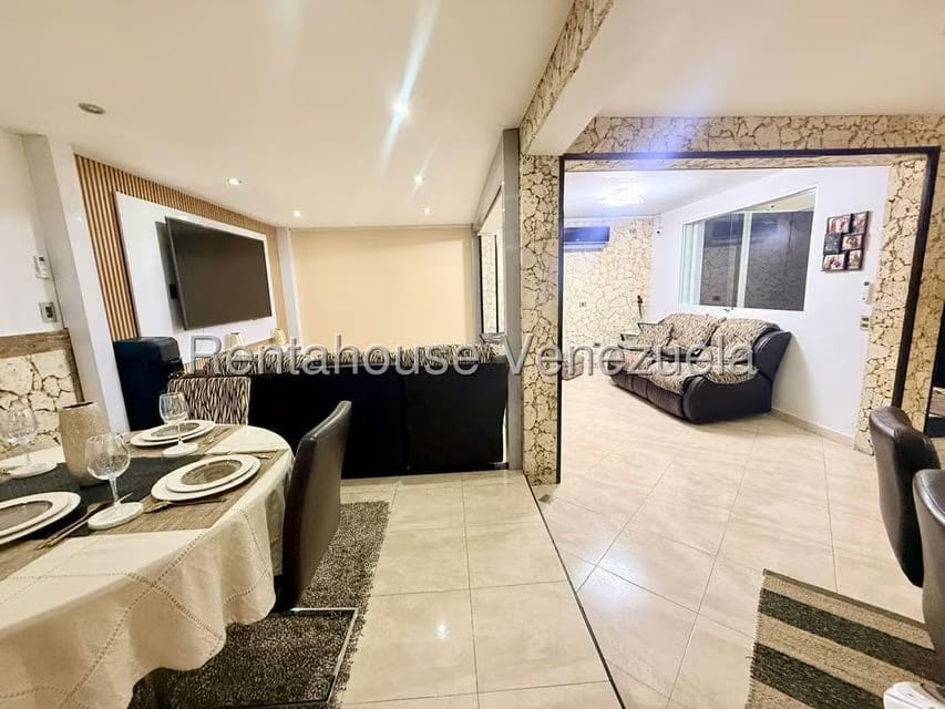 Casa (1 Nivel) en Venta en Villa Roca, Lara - 18