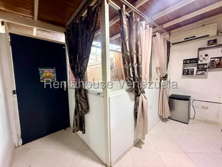 Casa (1 Nivel) en Venta en Villa Roca, Lara - 34