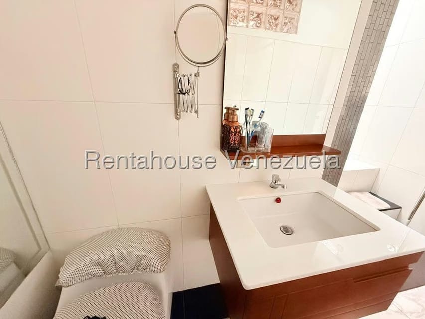 Casa (1 Nivel) en Venta en Villa Roca, Lara - 39