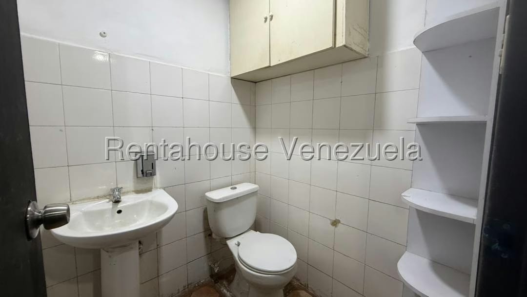 Comercial (Local Comercial) en Alquiler en Sabana Larga, Carabobo - 5