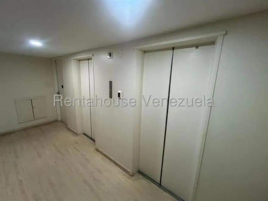 Apartamento en Alquiler en Altamira Caracas - 24