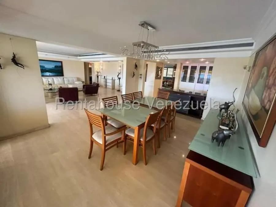 Apartamento en Alquiler en Altamira Caracas - 10