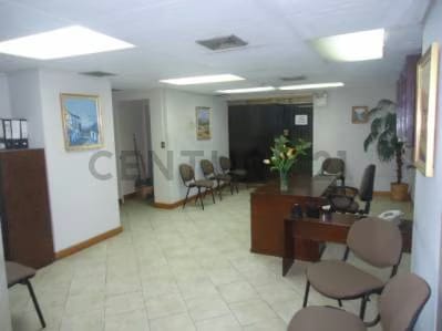 Venta de Oficina ubicada en Los Teques - 5