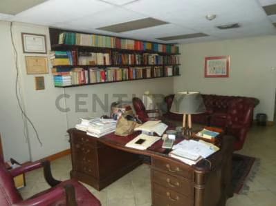 Venta de Oficina ubicada en Los Teques - 10