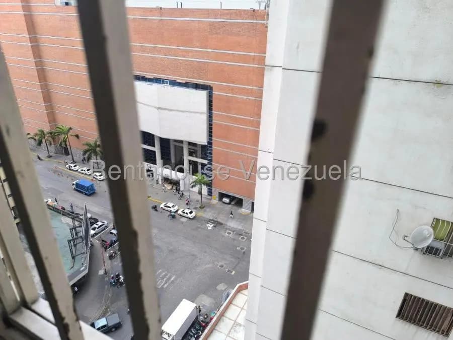 Apartamento en Venta en La Candelaria Caracas - 2