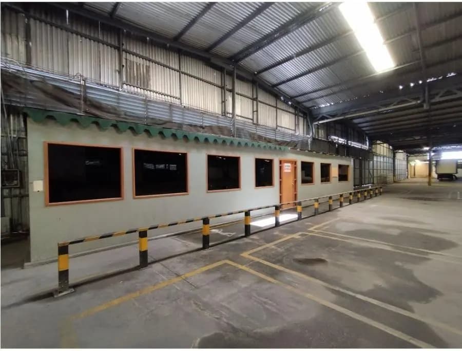 Galpon en Venta en Valencia - 22