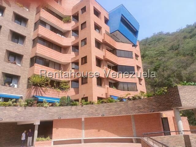 Apartamento (1 Nivel) en Alquiler en Lomas de La Alameda, Distrito Metropolitano - 2