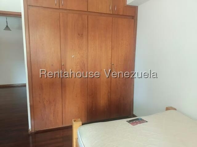 Apartamento (1 Nivel) en Alquiler en Lomas de La Alameda, Distrito Metropolitano - 16
