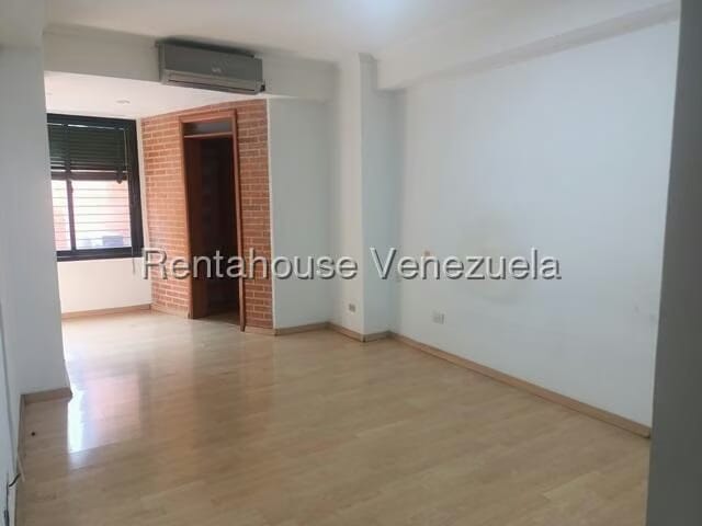 Apartamento (1 Nivel) en Alquiler en Lomas de La Alameda, Distrito Metropolitano - 21