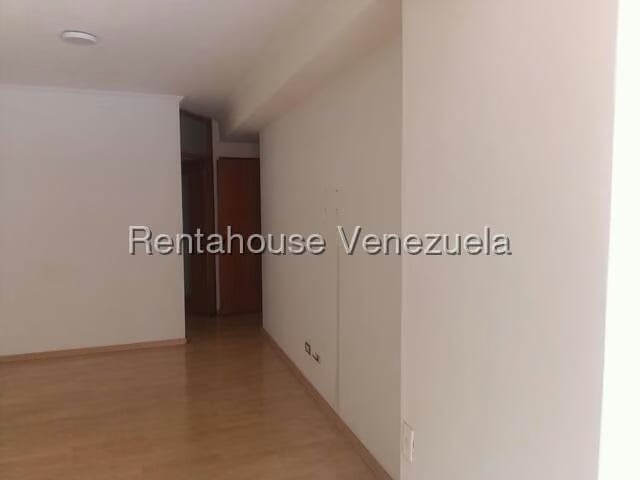 Apartamento (1 Nivel) en Alquiler en Lomas de La Alameda, Distrito Metropolitano - 27