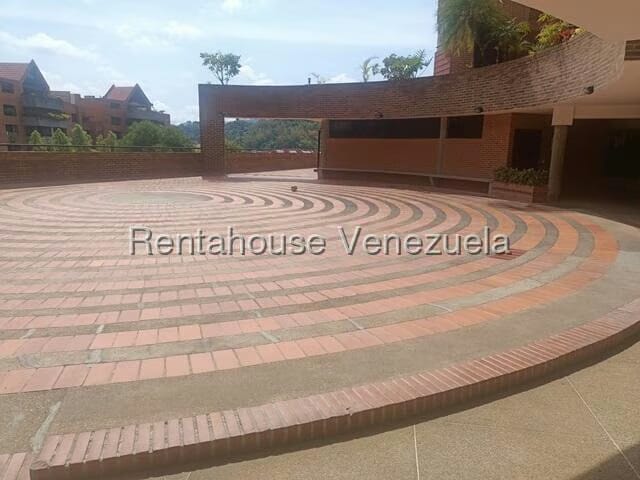 Apartamento (1 Nivel) en Alquiler en Lomas de La Alameda, Distrito Metropolitano - 31