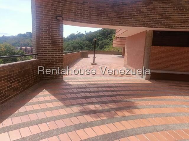 Apartamento (1 Nivel) en Alquiler en Lomas de La Alameda, Distrito Metropolitano - 35