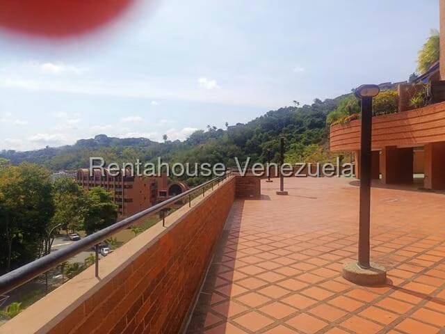 Apartamento (1 Nivel) en Alquiler en Lomas de La Alameda, Distrito Metropolitano - 37